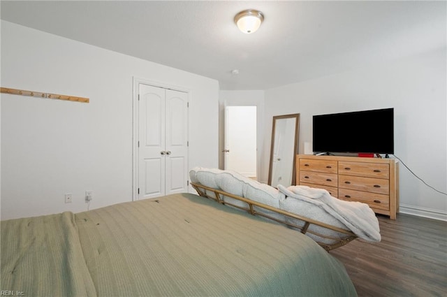 204 Creston Ct, Chesapeake, VA 23323
