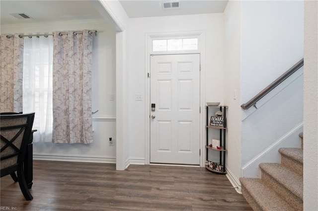 204 Creston Ct, Chesapeake, VA 23323