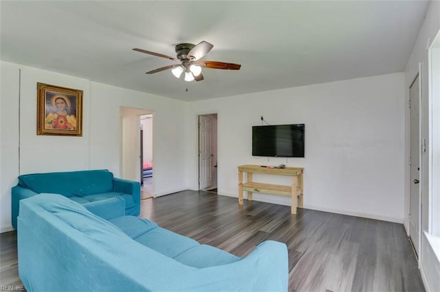 540 Draper Dr, Norfolk, VA 23505 - living room featuring ceiling fan and wood finished floors
