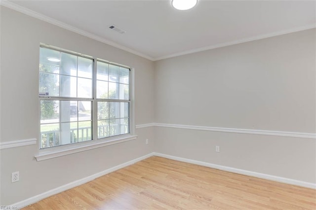 816 Mccrae Dr, Newport News, VA 23608 - unfurnished room with light wood-type flooring and crown molding