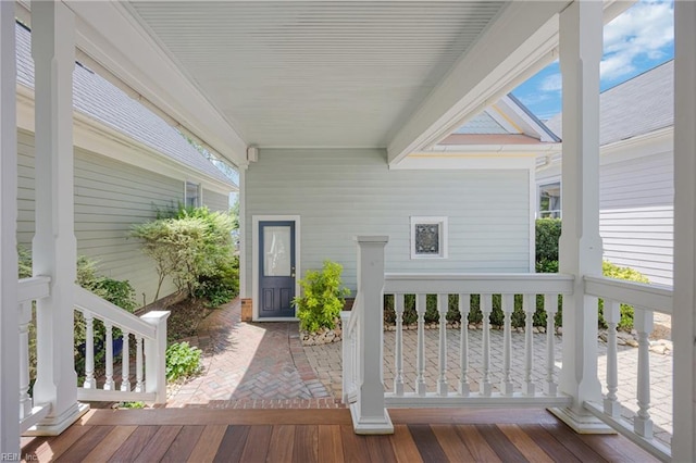 623 London St, Portsmouth, VA 23704 - view of deck