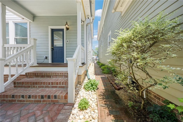 623 London St, Portsmouth, VA 23704 - property entrance