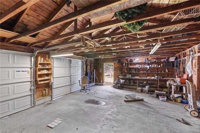 1132 Proctor St, Suffolk, VA 23434 - view of garage