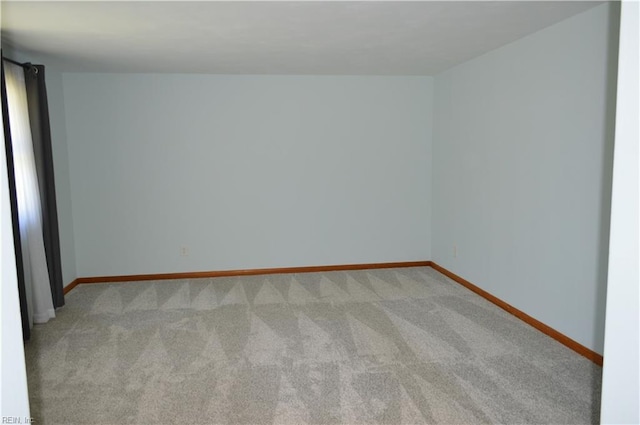 301 Woodbridge Dr, Chesapeake, VA 23322 - empty room featuring light carpet