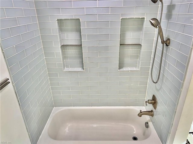 613 N Shore Rd, Norfolk, VA 23505 - full bathroom featuring shower / tub combination