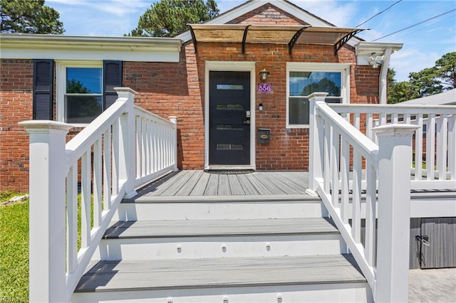 556 Summers Dr, Norfolk, VA 23509 - entrance to property featuring brick siding