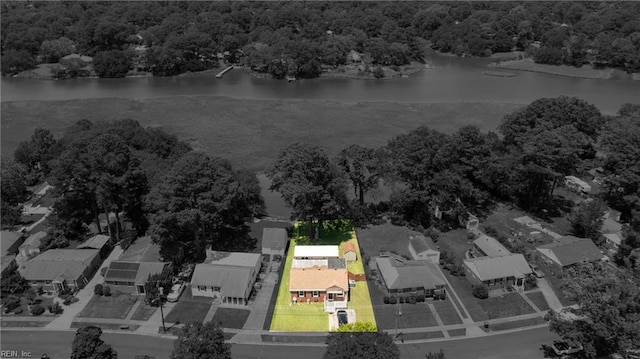 556 Summers Dr, Norfolk, VA 23509 - aerial view of property's location with property boundaries highlighted and a large body of water