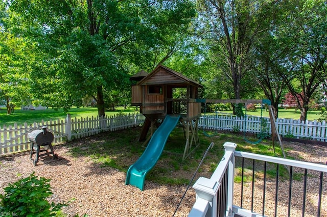 108 Sunrise Bluff Ct, Smithfield, VA 23430 - view of jungle gym