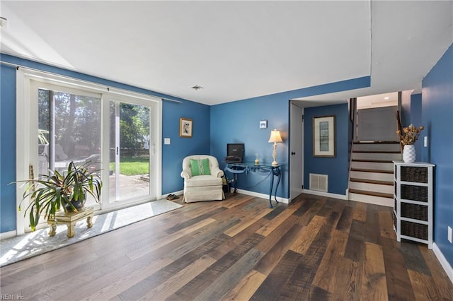 205 Ridgeland Dr, Smithfield, VA 23430 - living area with wood finished floors and stairway