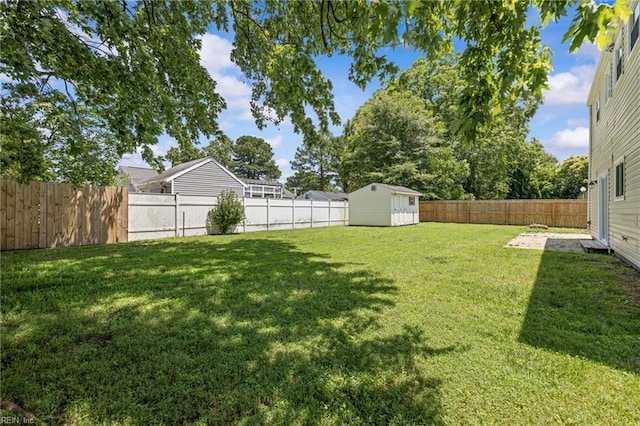 3012 Camelot Blvd, Chesapeake, VA 23323 - fenced backyard with a storage shed