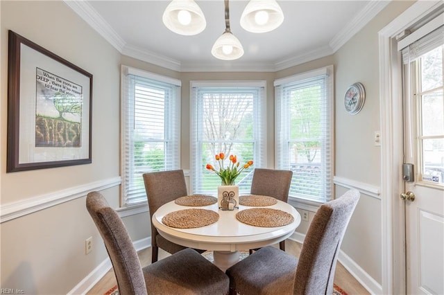 520 Foxgate Quarter Quarter, Chesapeake, VA 23322 - dining area with plenty of natural light, ornamental molding, and light wood-style floors