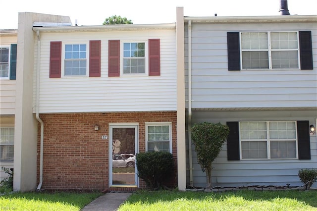27 Sally Ann Pl, Newport News, VA 23602 - multi unit property featuring brick siding