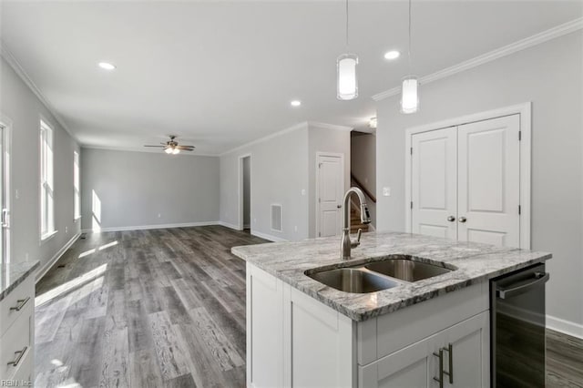 461 Joy Dr, Hampton, VA 23666 - kitchen featuring dishwasher, crown molding, wood finished floors, decorative light fixtures, and ceiling fan