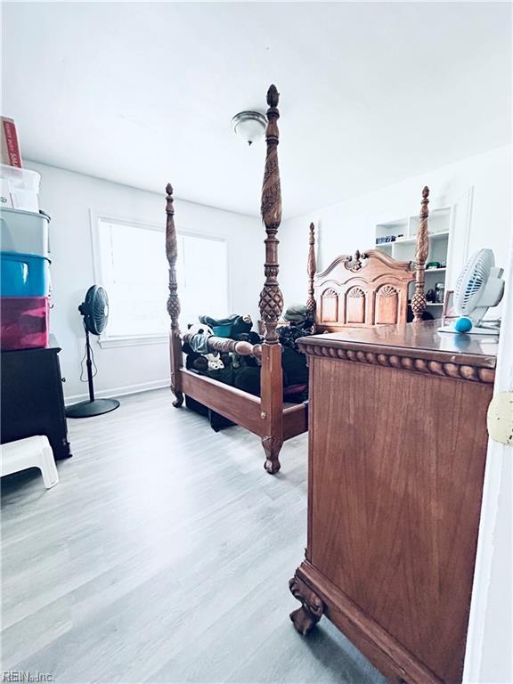 24 Saint Albans Dr, Hampton, VA 23669 - bedroom featuring light wood finished floors and baseboards