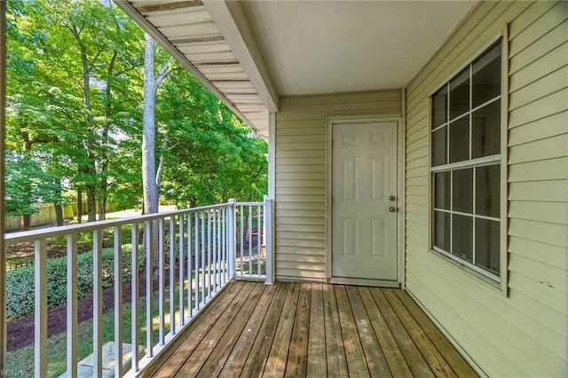647 Crows Nest Ct, Virginia Beach, VA 23462 - view of wooden deck