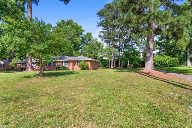 416 N Broad St, Suffolk, VA 23434 - view of grassy yard