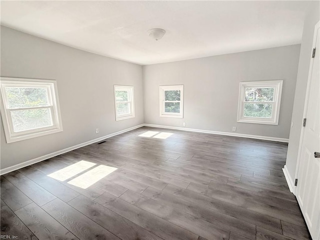 200 W Ocean Ave, Norfolk, VA 23503 - unfurnished room with dark wood-style floors