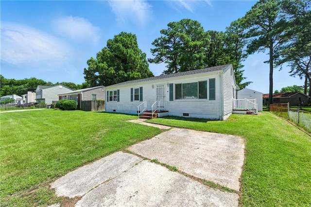 10 Watts Dr, Hampton, VA 23666 - view of front of home featuring crawl space