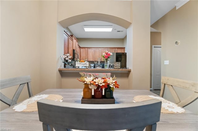 507 Marsh Hawk Trl, Carrollton, VA 23314 - dining space featuring arched walkways