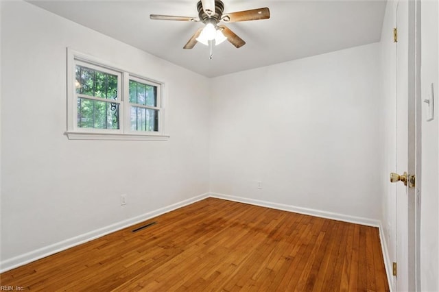 2734 Jamestown Ave, Hampton, VA 23661 - empty room with hardwood / wood-style flooring and a ceiling fan