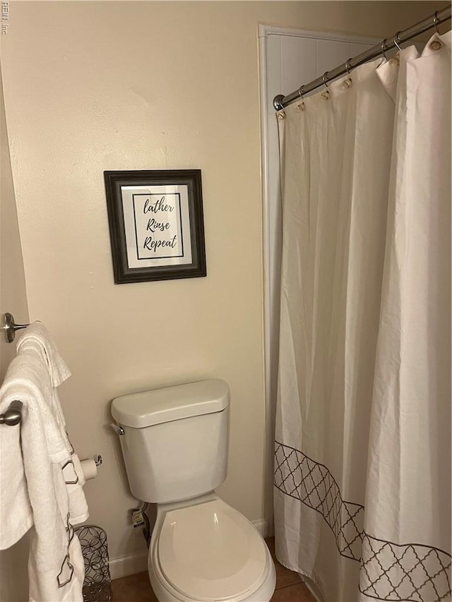 182 Old Bridge Rd, Newport News, VA 23608 - full bathroom with a shower with curtain