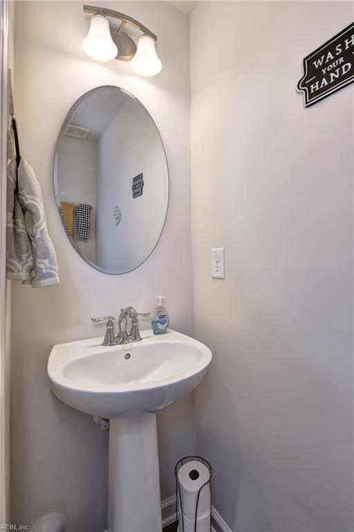 3419 Foxglove Dr, Toano, VA 23168 - view of bathroom