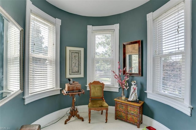 122 S Willard Ave, Hampton, VA 23663 - living area with carpet flooring and baseboards
