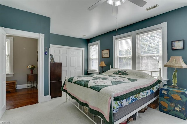 122 S Willard Ave, Hampton, VA 23663 - carpeted bedroom featuring a closet and a ceiling fan