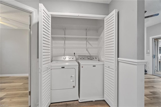 515 Wharf Ct, Virginia Beach, VA 23462 - washroom featuring a ceiling fan, washer and clothes dryer, and light wood-style floors