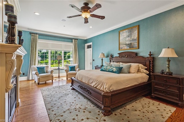 201 Glebe Spring Ln, Yorktown, VA 23693 - bedroom with crown molding, wood finished floors, recessed lighting, and a ceiling fan