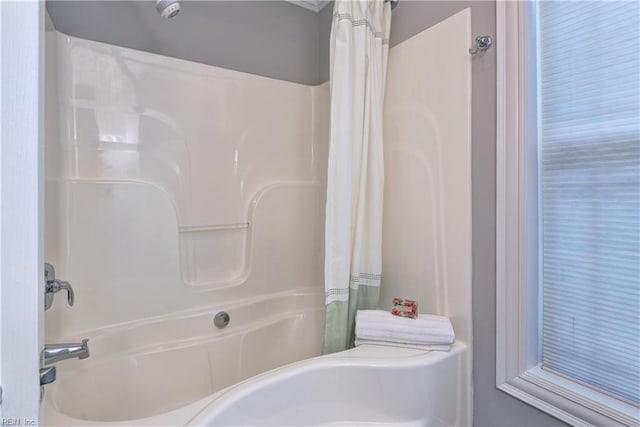 66 Heron Harbor Way, Hudgins, VA 23076 - full bathroom with shower / tub combo