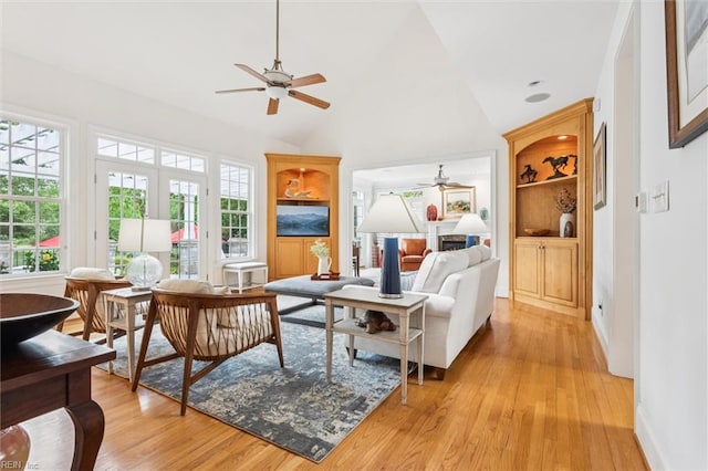 2841 Bennetts Pond Rd, Williamsburg, VA 23185 - living area featuring ceiling fan, light wood-style flooring, and lofted ceiling