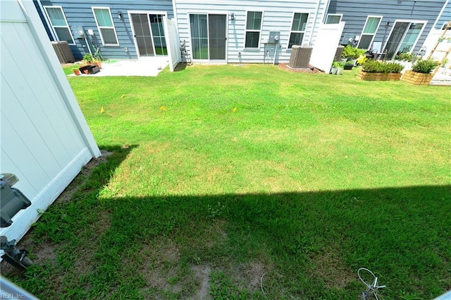 1604 Redwing Arch, Chesapeake, VA 23323 - view of grassy yard featuring a patio