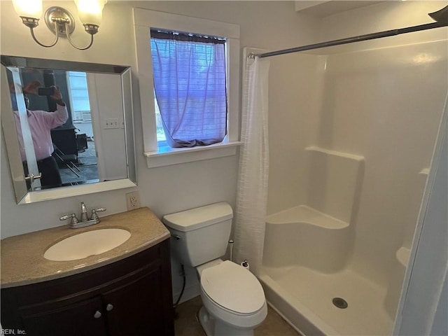 639 Fairfield Blvd, Hampton, VA 23669 - bathroom featuring curtained shower and vanity