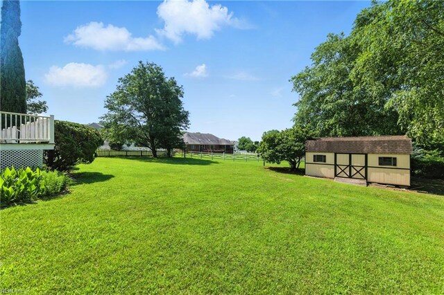 60 Dillwyn Dr, Newport News, VA 23602 - view of yard with a storage shed