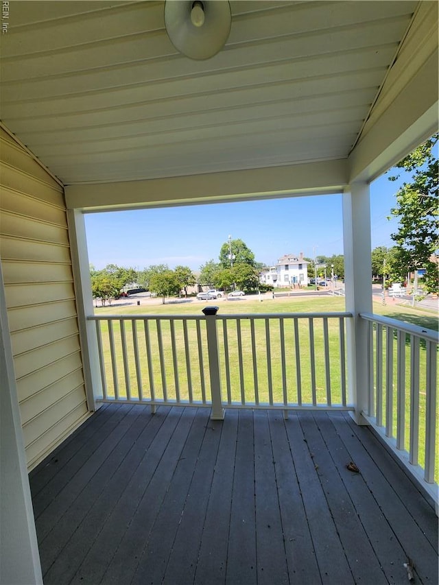 110 S Willard Ave, Hampton, VA 23663 - porch with a lawn