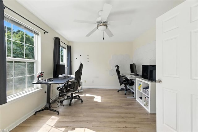 622 Jessica Cir Unit 21, Newport News, VA 23606 - office area with wood finished floors and ceiling fan