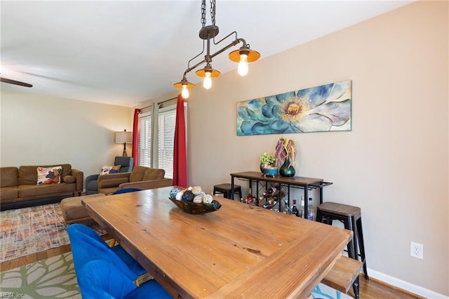 503 Carters Grove Ct, Hampton, VA 23663 - dining area with wood finished floors and ceiling fan