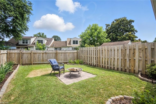 4136 Stonebridge Lndg, Chesapeake, VA 23321 - fenced backyard with a patio area and a fire pit
