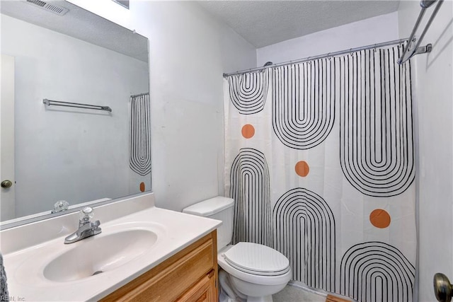 3284 Reades Way, Williamsburg, VA 23185 - full bath with vanity, curtained shower, and a textured ceiling