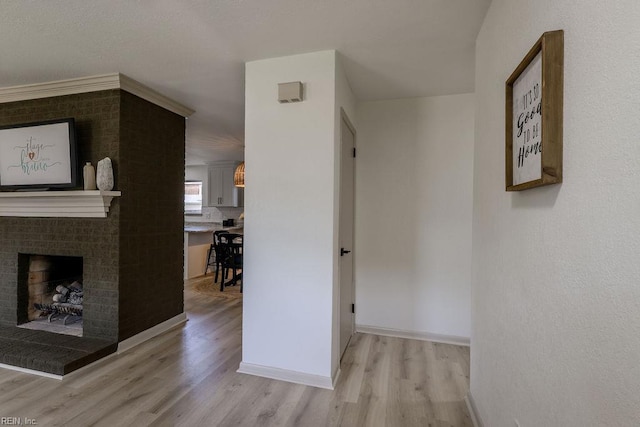 552 Boxwood Ln, Virginia Beach, VA 23452 - hallway featuring light wood-style floors