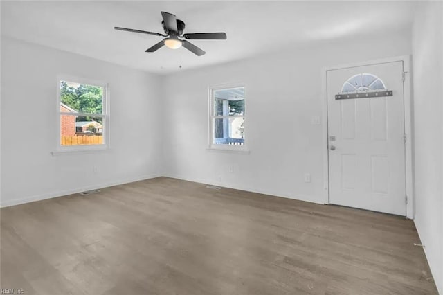 11 Alpine St, Newport News, VA 23606 - entryway with wood finished floors and a ceiling fan