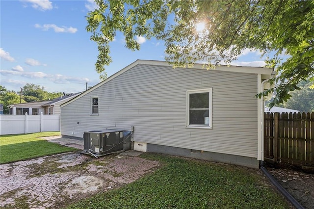 149 Ransone St, Hampton, VA 23669 - back of property featuring a fenced backyard