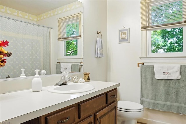3805 Fleet Ct, Portsmouth, VA 23703 - full bath featuring vanity and a shower with curtain