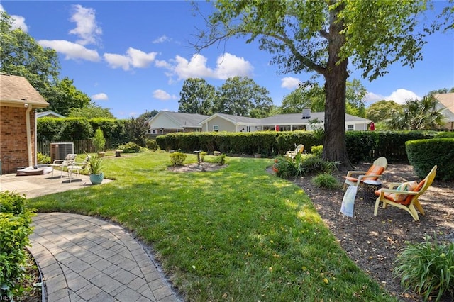 2513 Torrey Pl, Virginia Beach, VA 23454 - view of yard with a patio