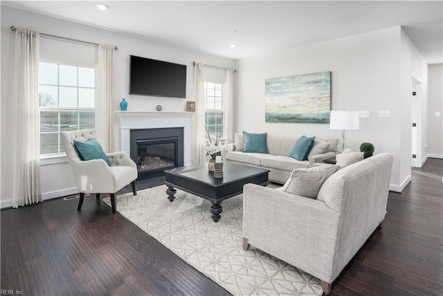 1517 Bogue St, Chesapeake, VA 23322 - living area featuring wood finished floors, recessed lighting, and a glass covered fireplace
