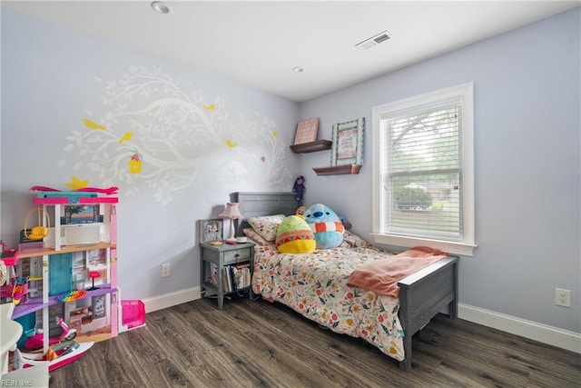 6019 Tabiatha Ln, Lanexa, VA 23089 - bedroom featuring wood finished floors and recessed lighting
