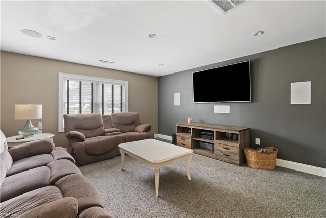 6019 Tabiatha Ln, Lanexa, VA 23089 - carpeted living room featuring baseboards