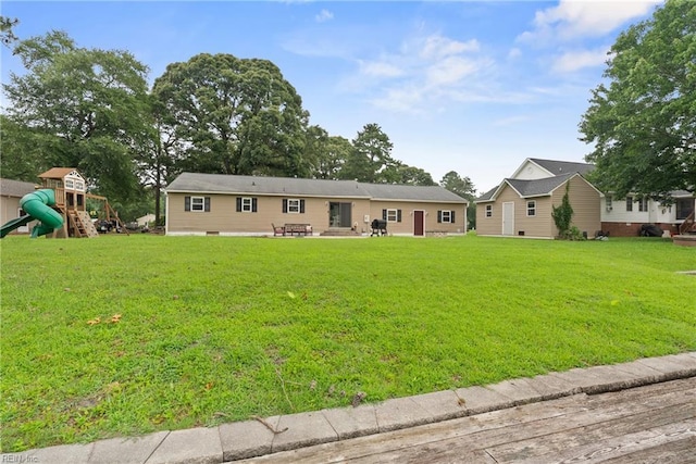 6019 Tabiatha Ln, Lanexa, VA 23089 - ranch-style house with a playground and a front yard