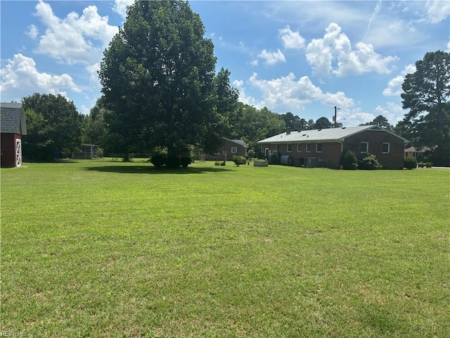 906 Rebecca St, Franklin, VA 23851 - view of grassy yard